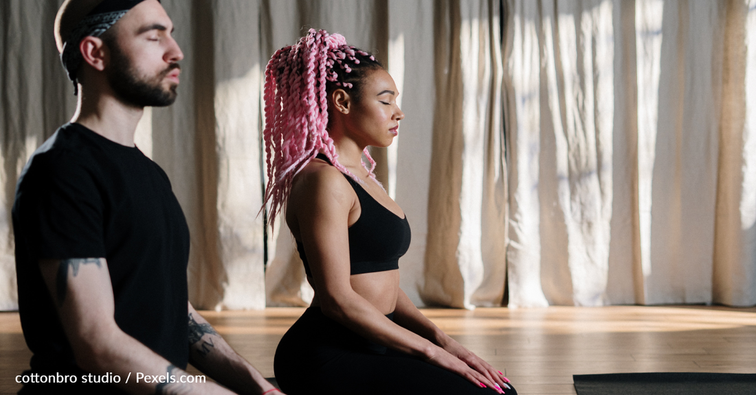 Study Shows That Group Meditation Can Help With Stress