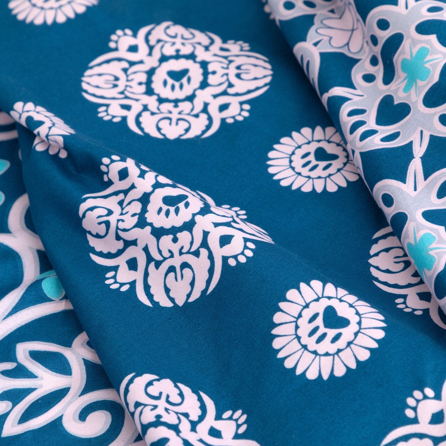 Super Cozy™ Perfectly Patterned Paws Sheet Set