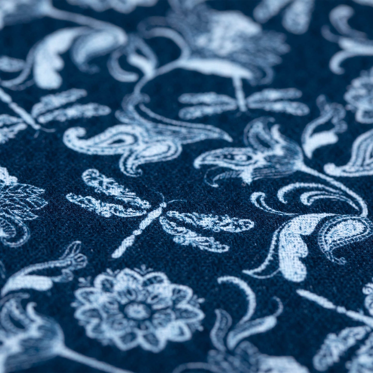 Blue Paisley Dragonflies Kitchen Linens
