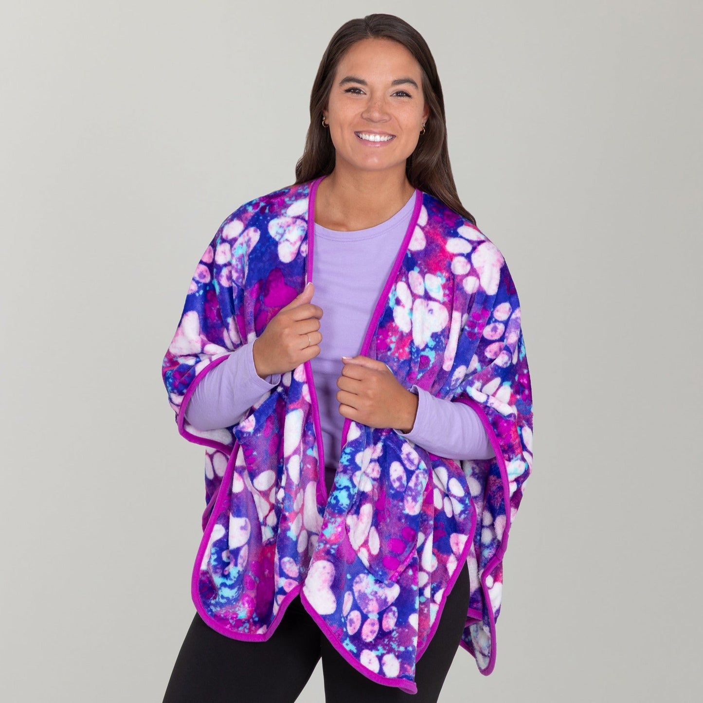 Super Cozy™ Paw Print Pocket Shawl