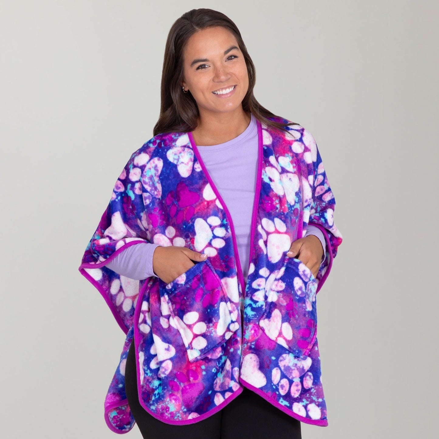 Super Cozy™ Paw Print Pocket Shawl