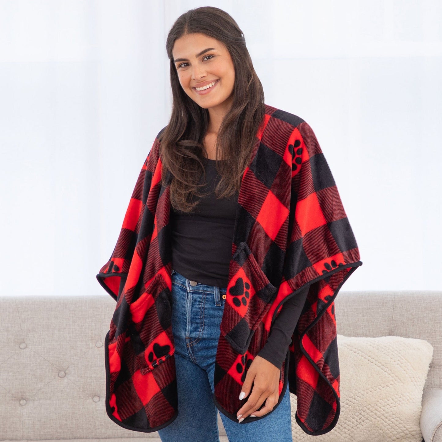 Super Cozy™ Paw Print Pocket Shawl