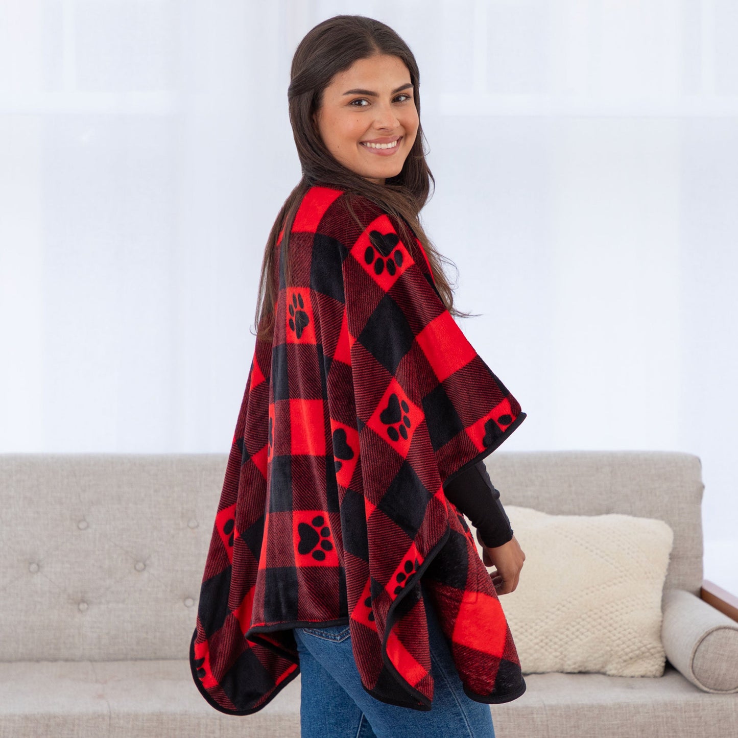 Super Cozy™ Paw Print Pocket Shawl
