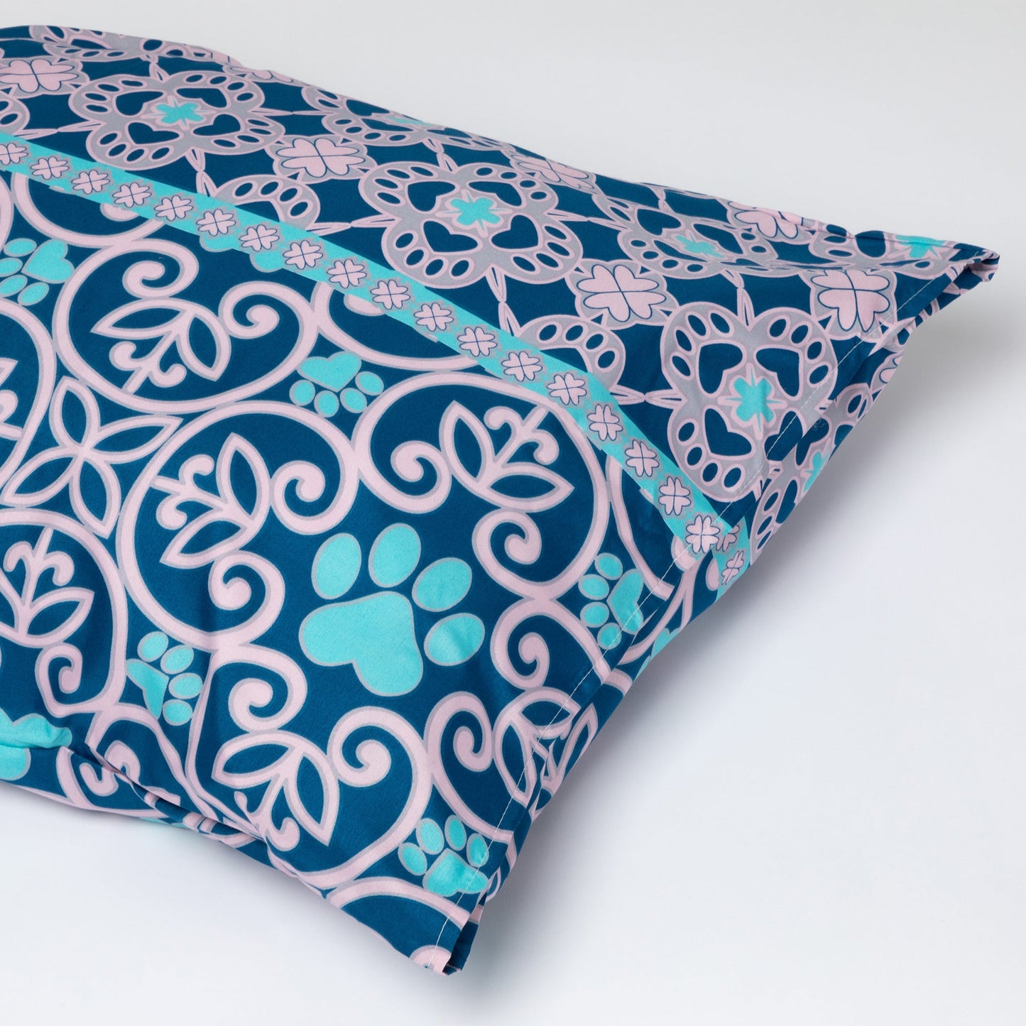 Super Cozy™ Perfectly Patterned Paws Sheet Set