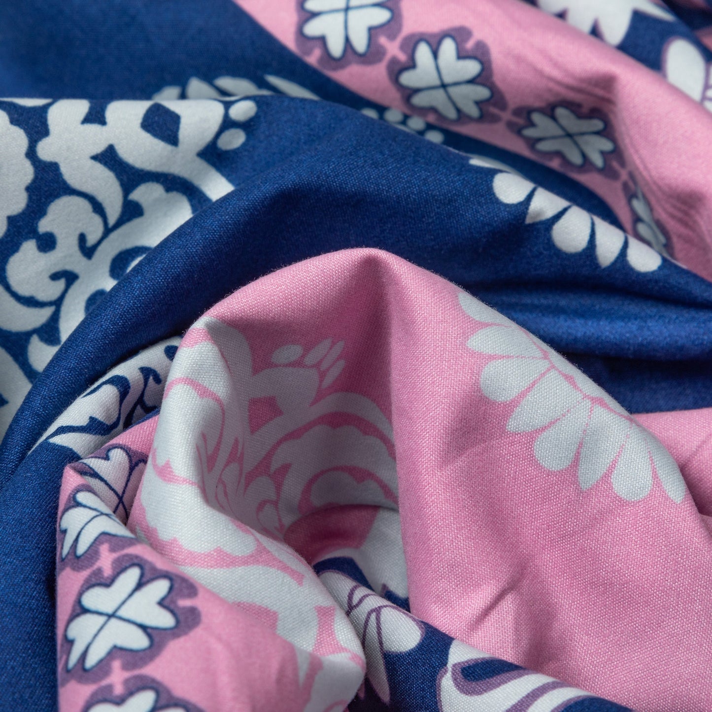 Super Cozy™ Perfectly Patterned Paws Sheet Set