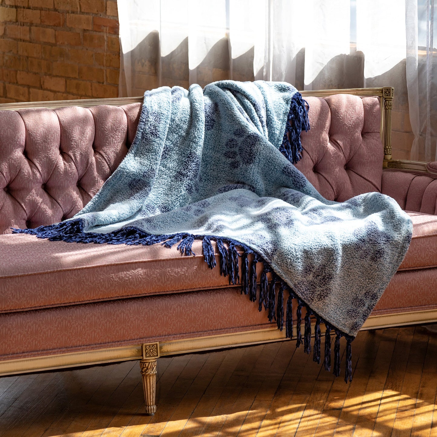 Super Cozy™ Prints of Paws Sherpa Throw Blanket