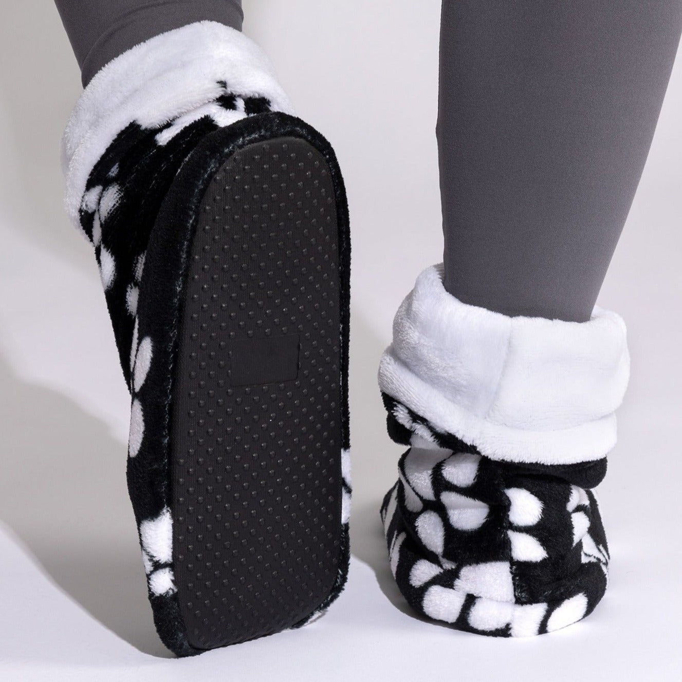 Super Cozy™ Deluxe Paw Non-Slip Toggle Slipper Booties