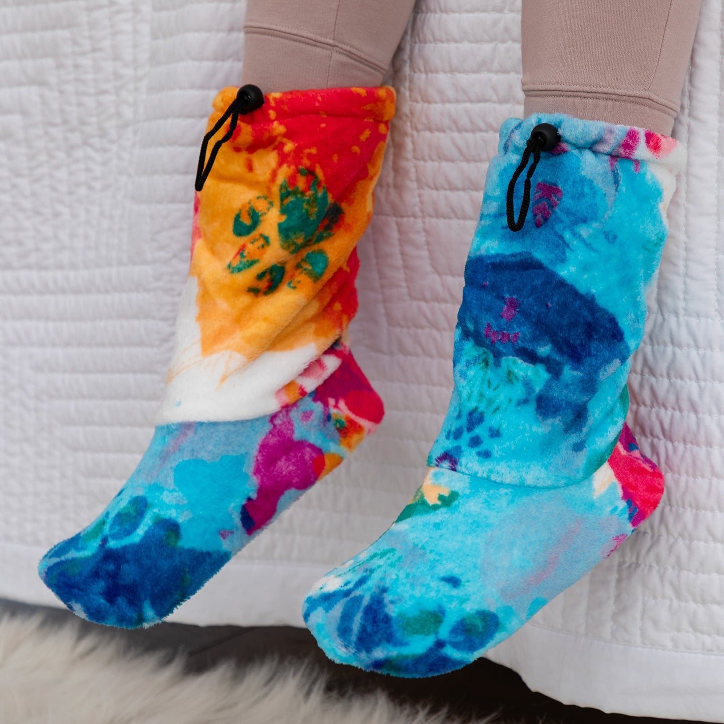 Super Cozy™ Deluxe Paw Non-Slip Toggle Slipper Booties