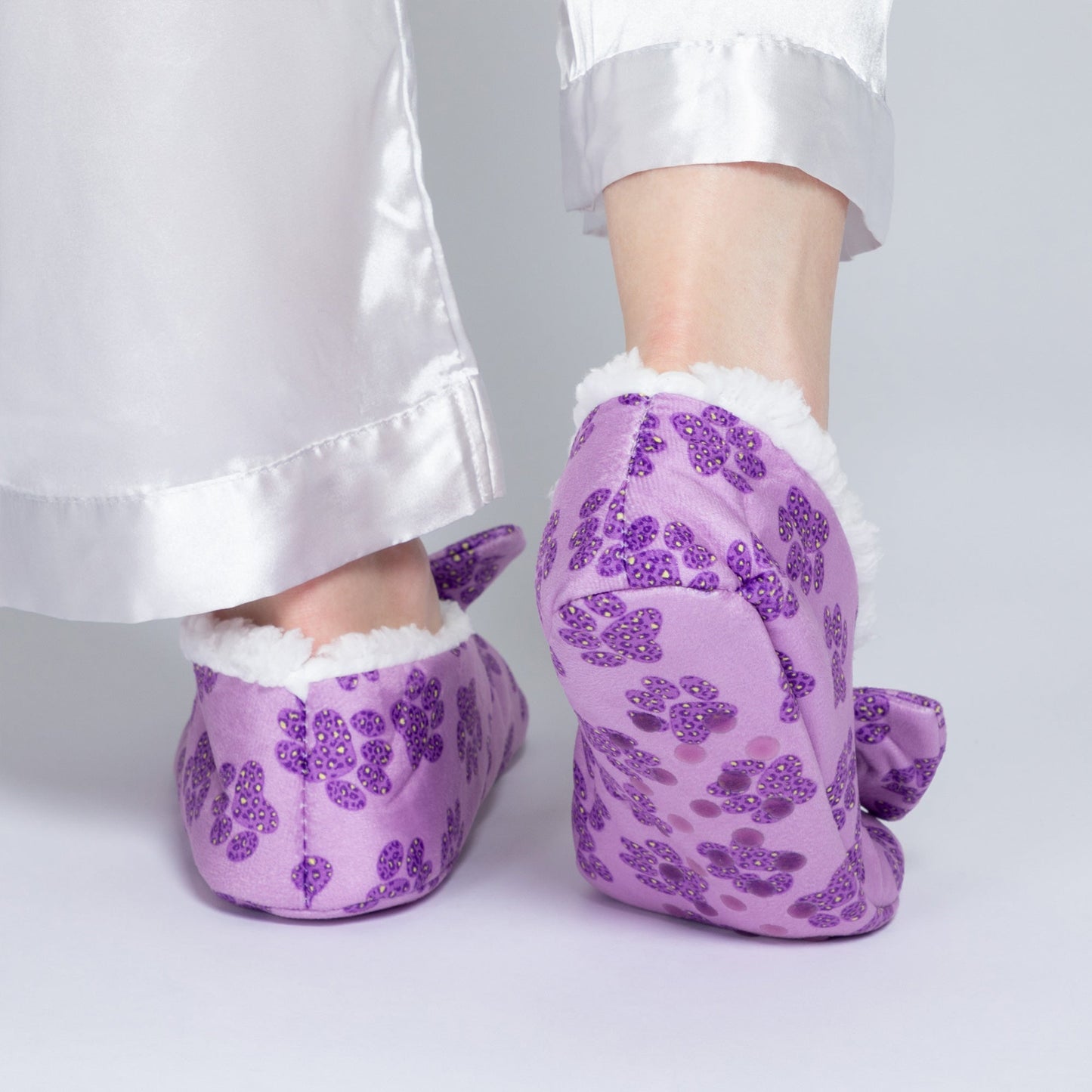 Super Cozy™ Leopard Paw Slippers With Large Bow