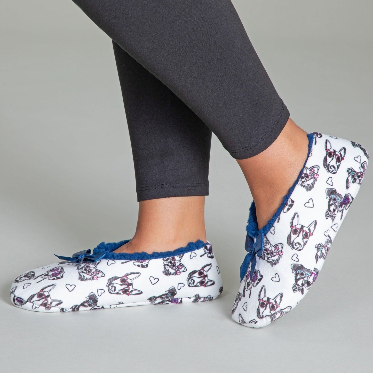 Super Cozy™ Pawsitively Adorable Paw Slippers