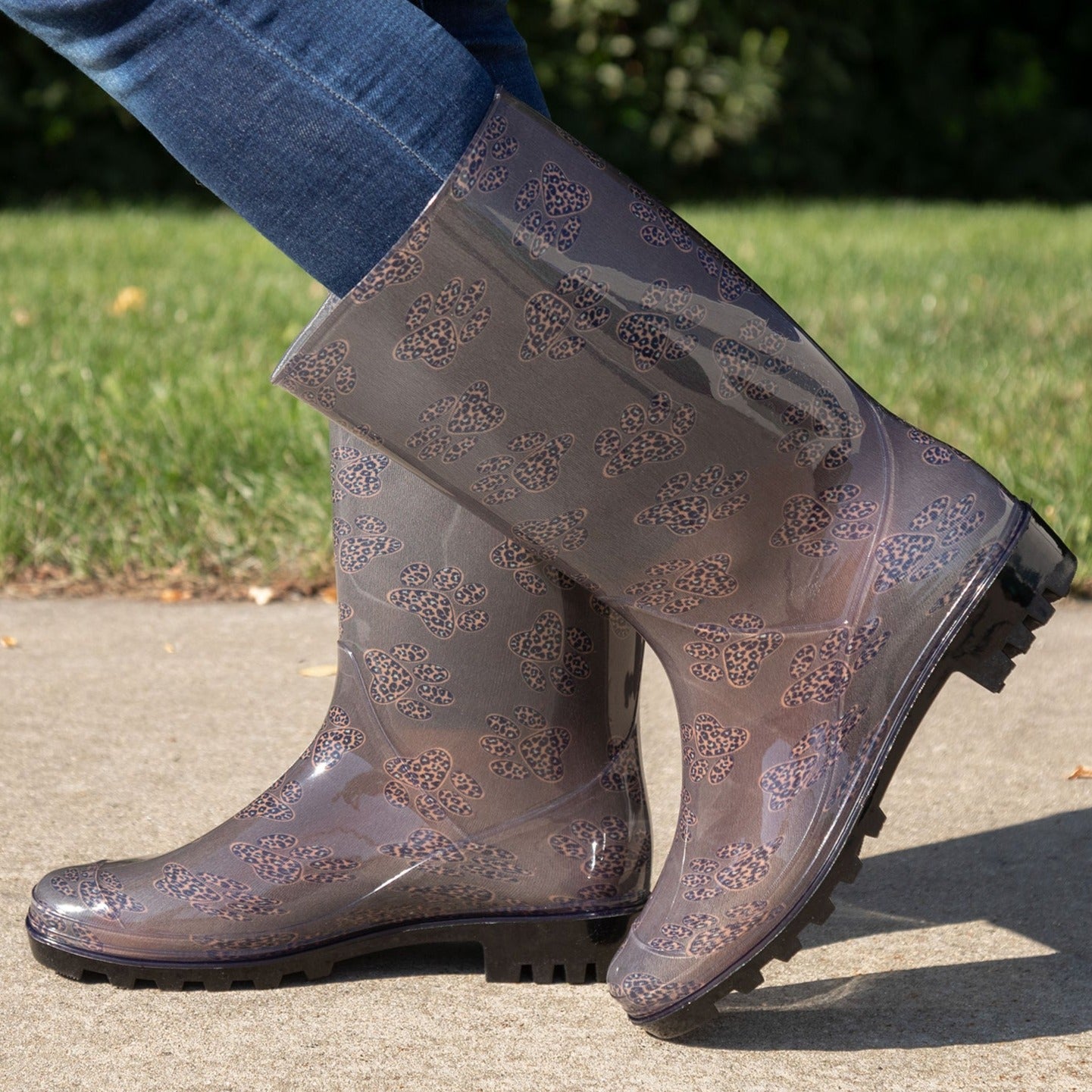 Ultralite™ Leopard Paw Print Rain Boots