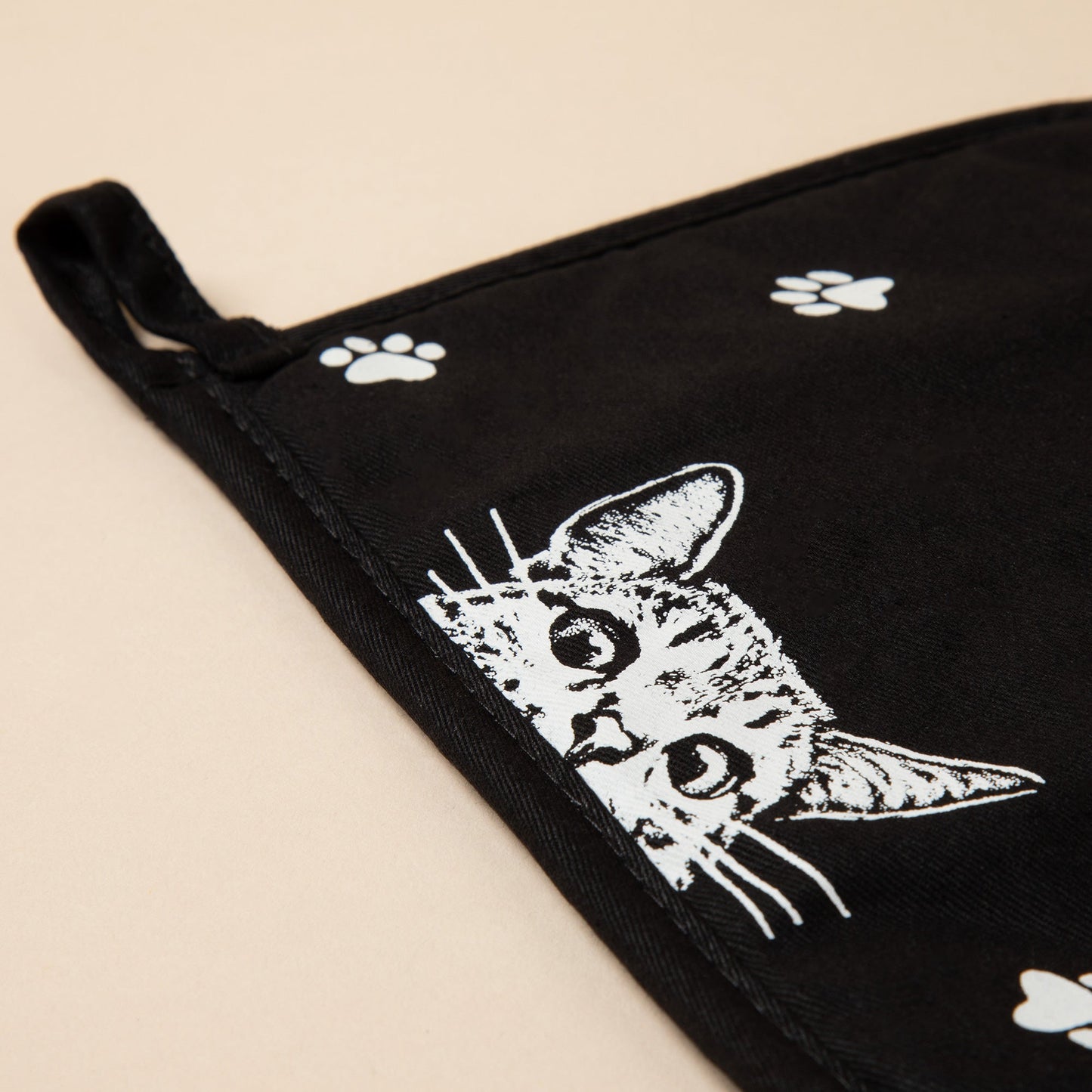 Peek-A-Boo Pet Kitchen Textiles