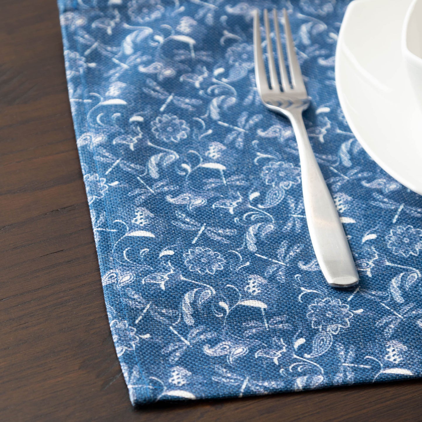 Blue Paisley Dragonflies Kitchen Linens