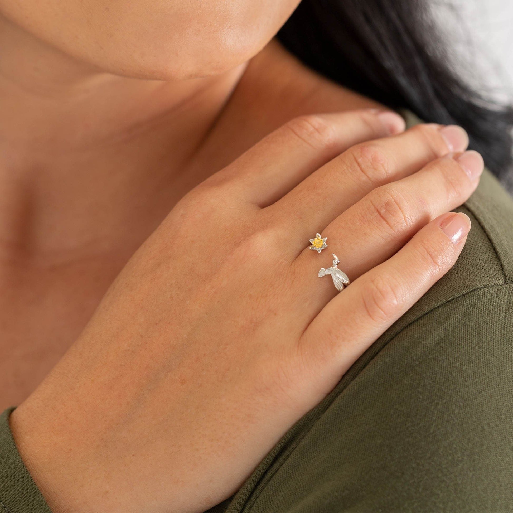 Smell The Flowers Hummingbird Adjustable Ring