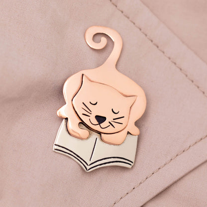 Pet Lover Book Club Pin