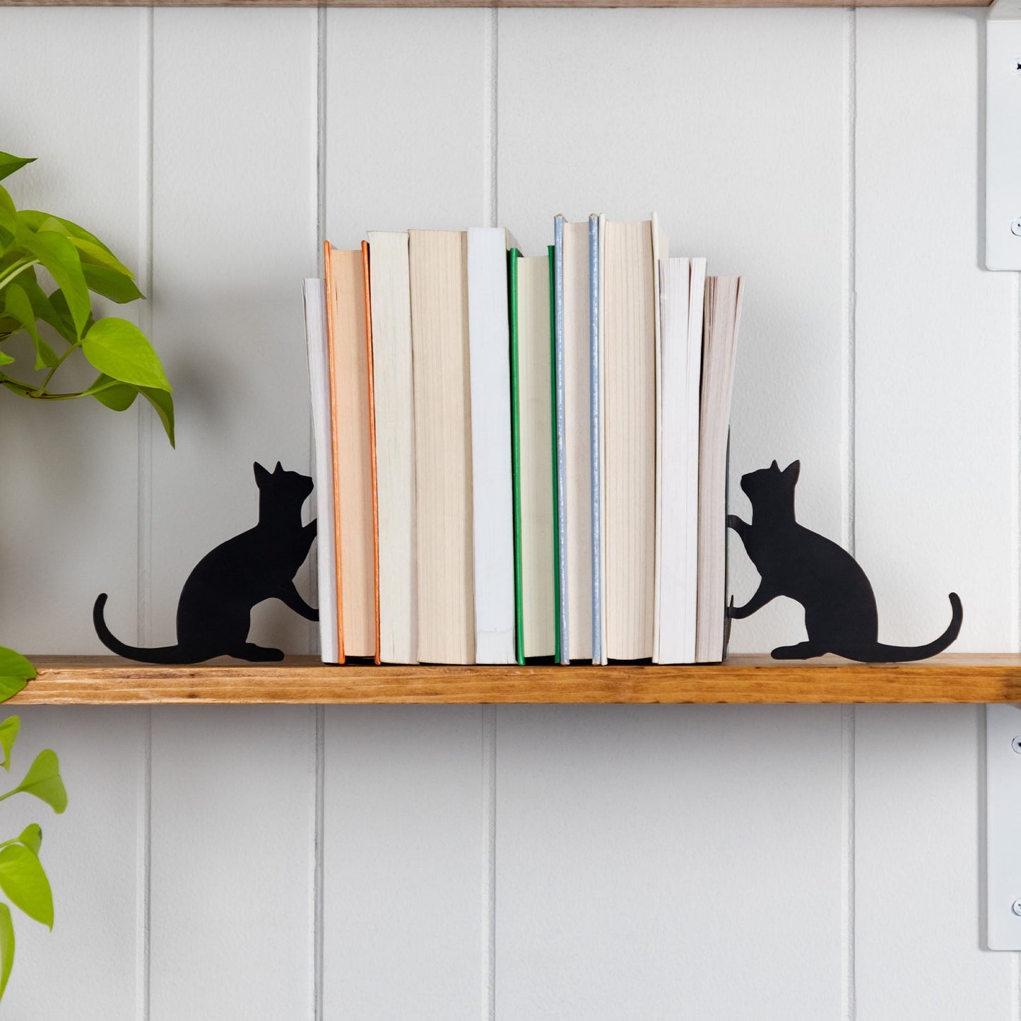 Hand Cut Pet Metal Bookends