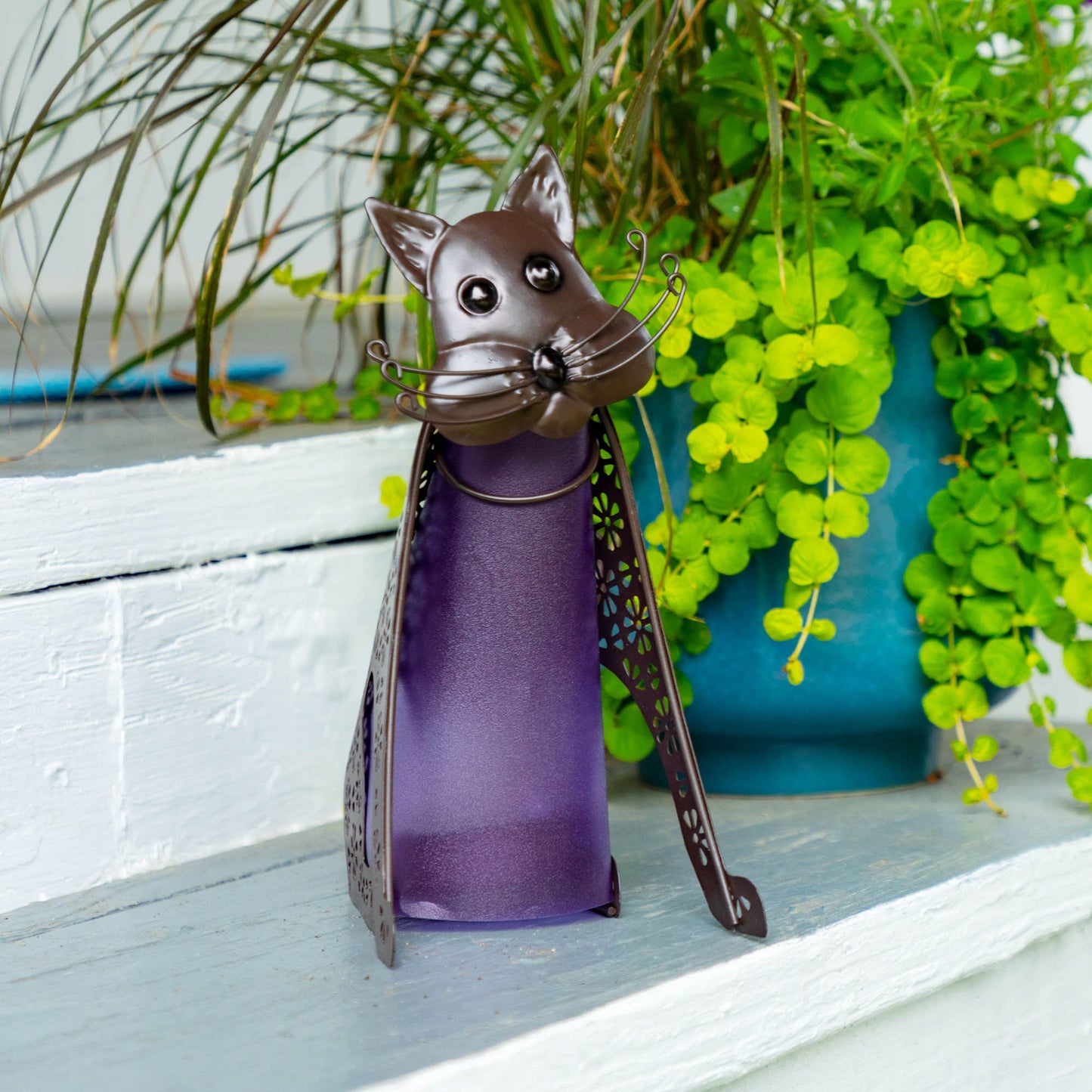 Sitting Pretty Pet Solar Light