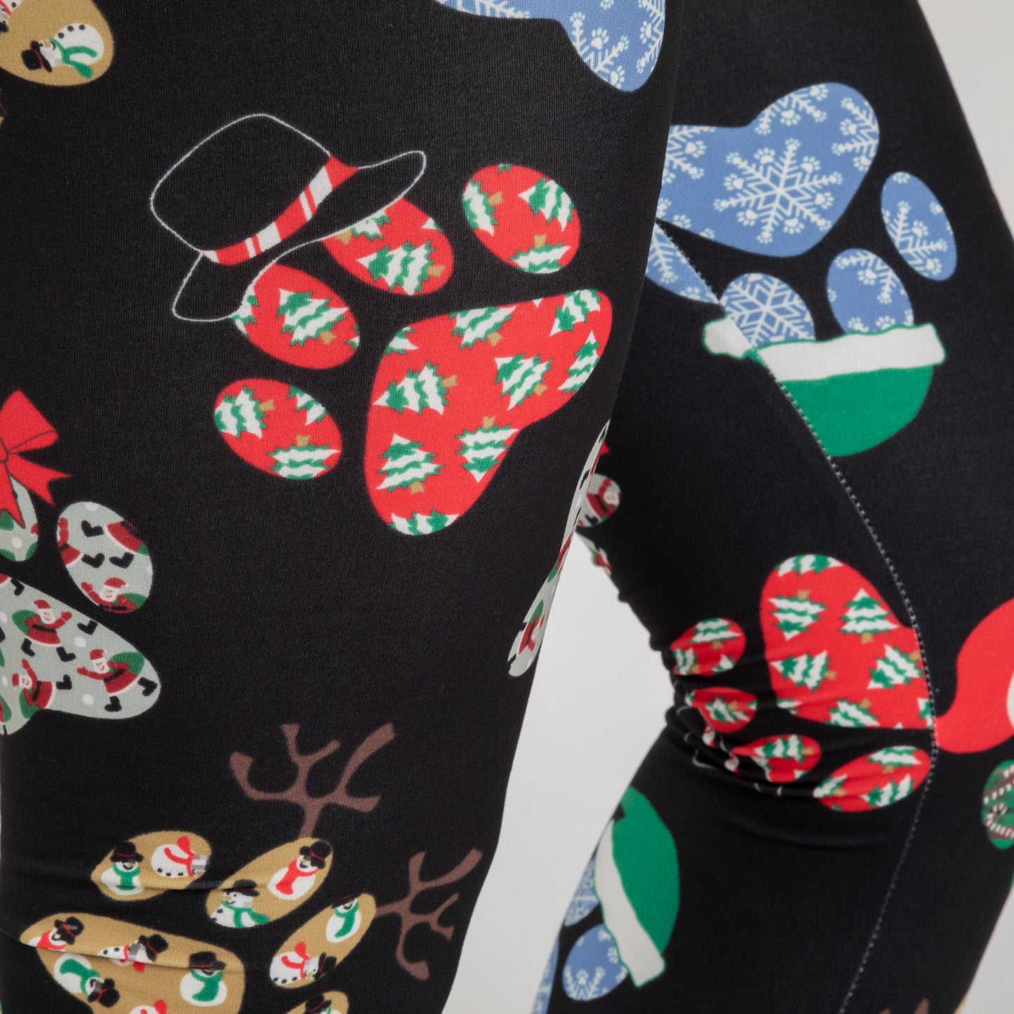 Pawsitively Comfy Holiday Pets Leggings