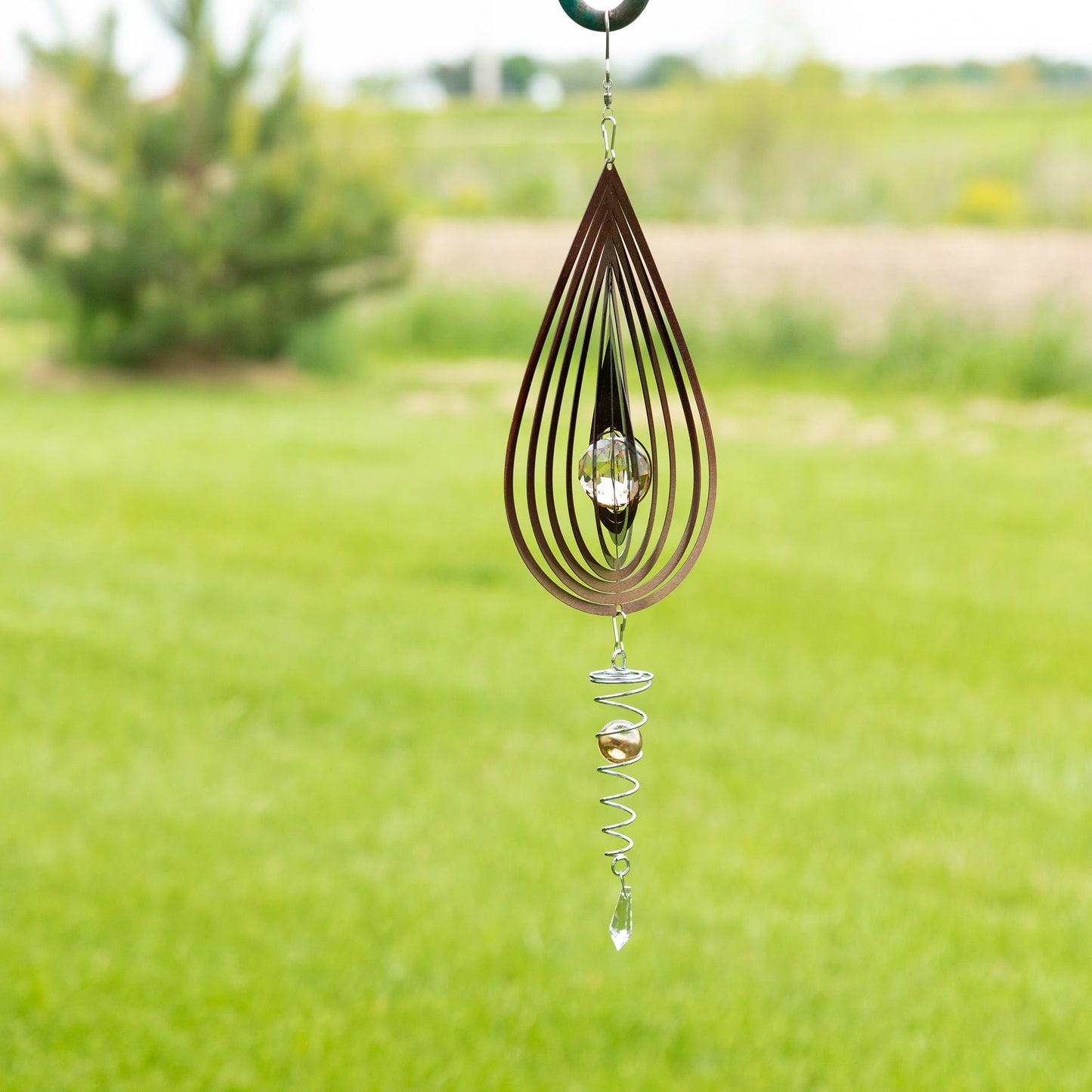 Color-Changing Jewel Illusion Spinner Wind Chime