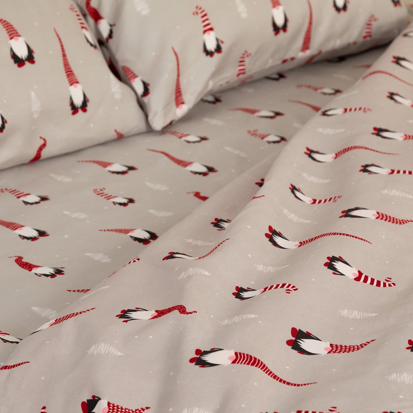 Winter Gnome Cozy Sheet Set