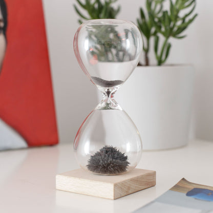 Magnetic Hourglass