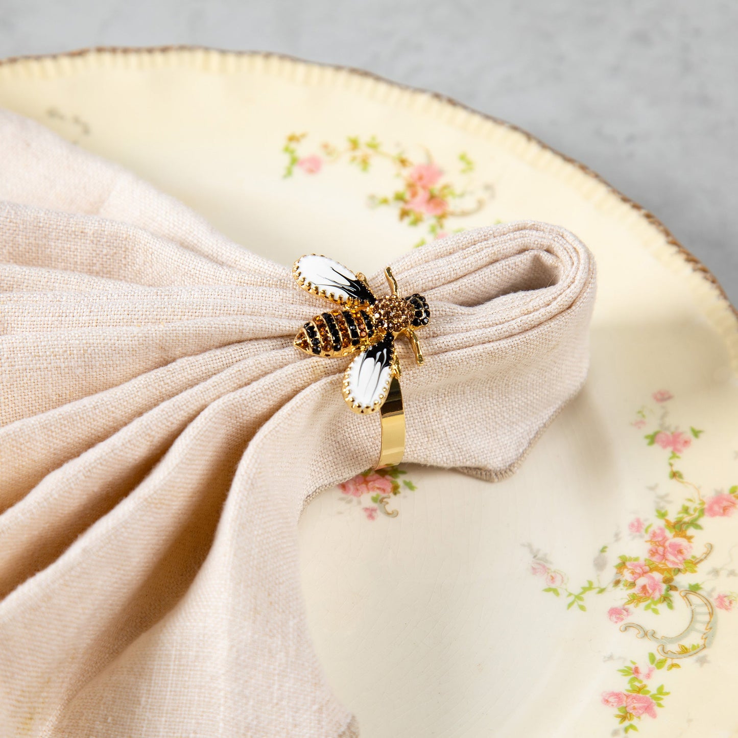 Elegant Bee Napkin Holder - Set of 4