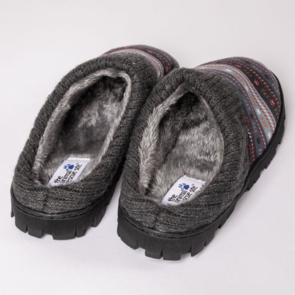 Nordic Paw Print Scuff Slippers