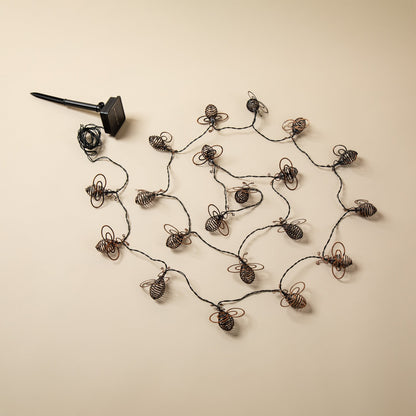 Buzzing Bees Solar String Lights