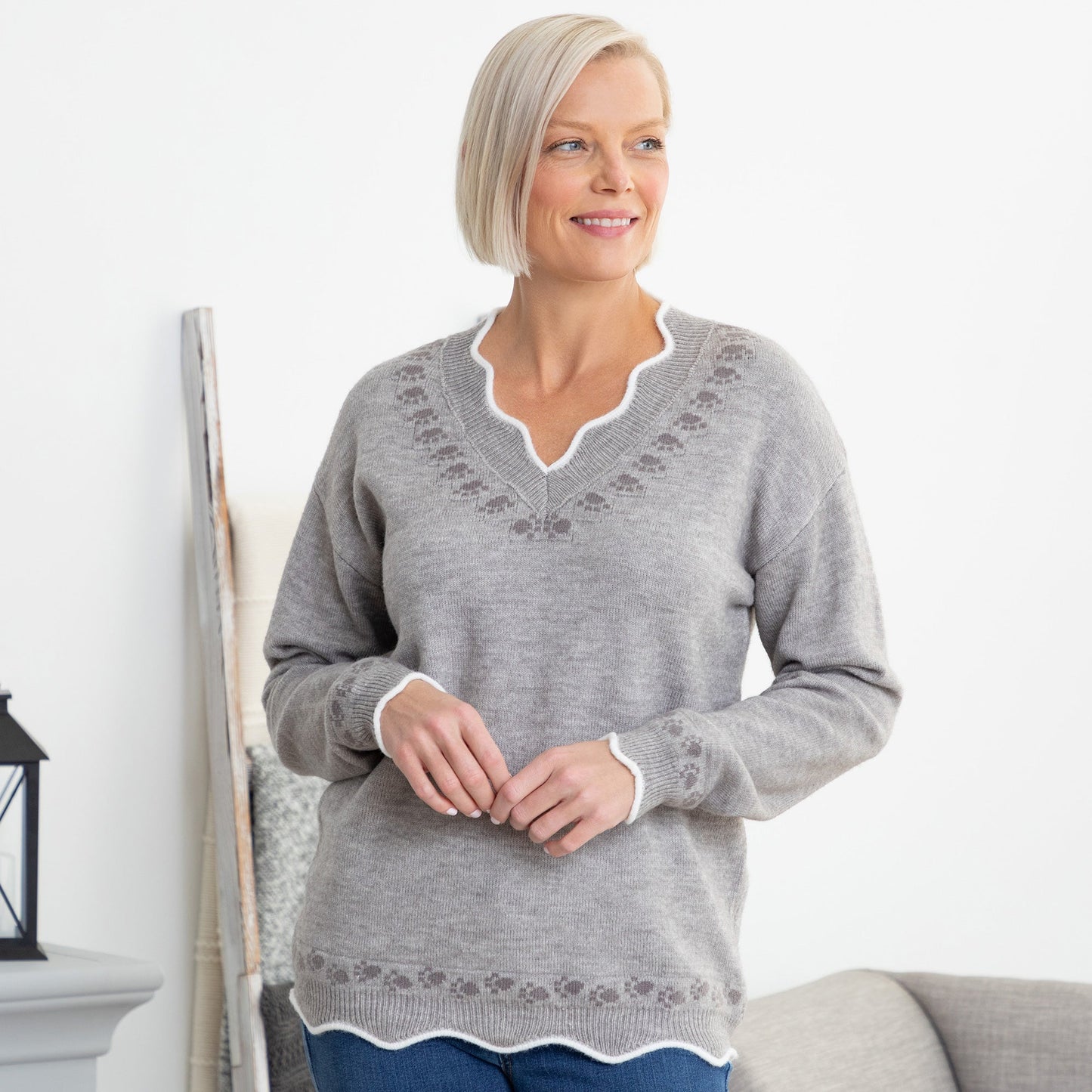 Paw Print Accent Trim V-Neck Sweater