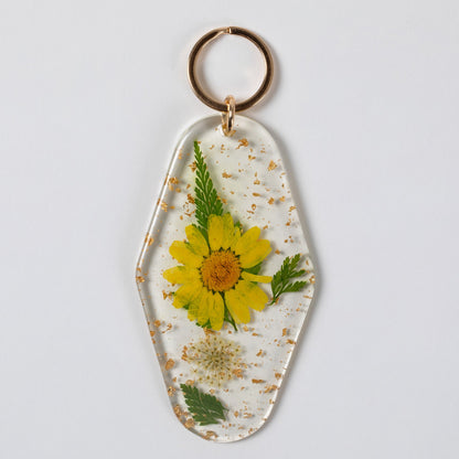 Elegant Real Flowers Keychain