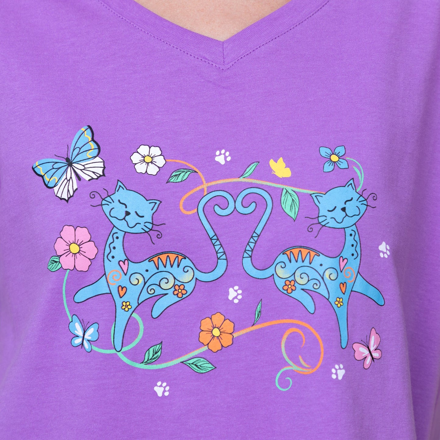 Flowers & Festive Pet V-Neck Nightgown